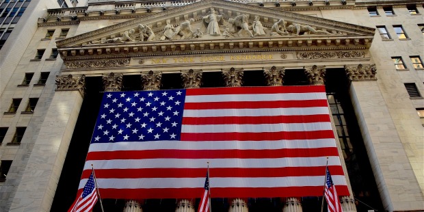 Aktien New York Schluss: Leichte Verluste - Dow erstmals über 40 000